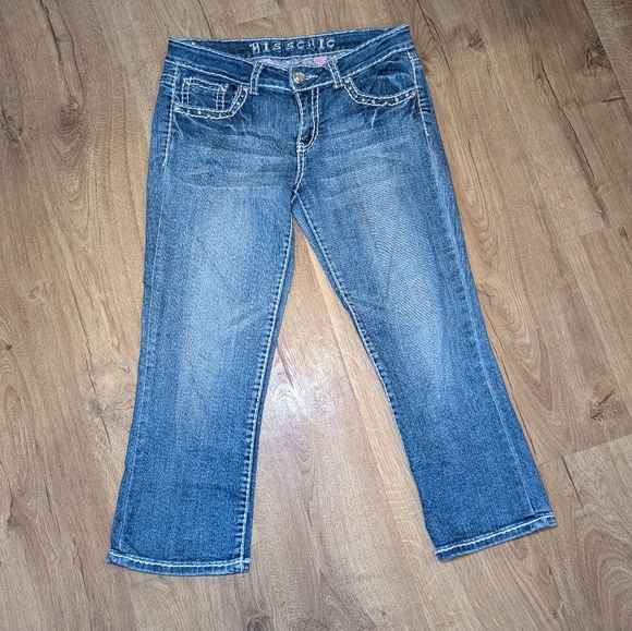 Miss Chic USA‎ Capri Embellished Jeans size 9 - Picture 1 of 8